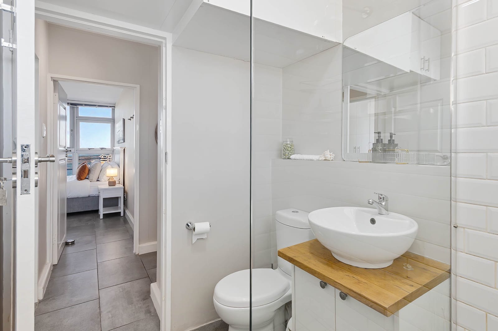 Bathroom basin and toilet
